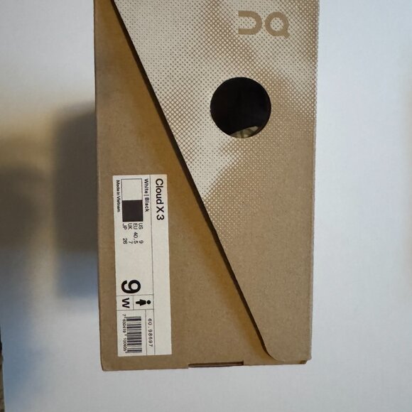 On Cloud X 3 Training Shoe (Women) 9M - Picture 6 of 15